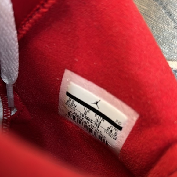 Air Jordan 6 Retro Red and White - Picture 7 of 11